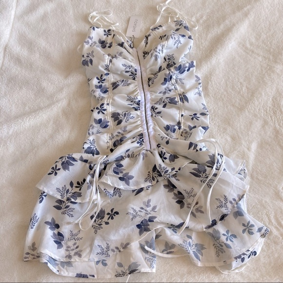 Urban Outfitters Dresses & Skirts - Shekou Floral Dress